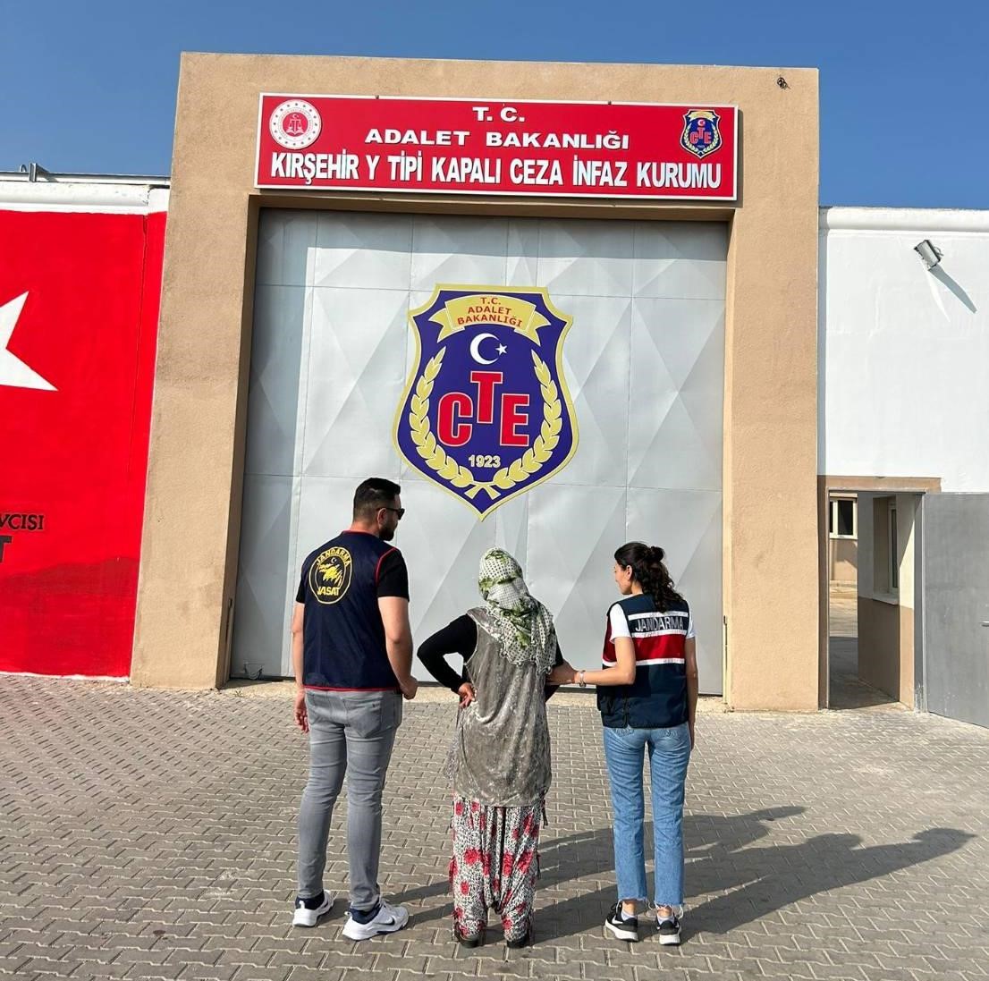 Firari kadın hükümlü Kırşehir’de yakalandı