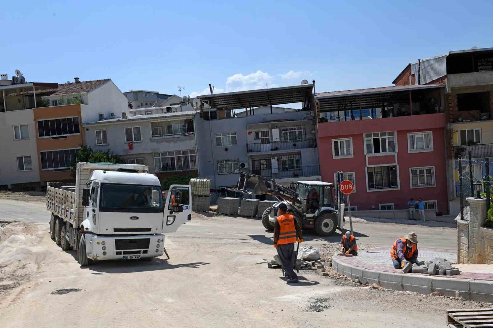 Osmangazi&rsquo;nin her k&ouml;şesine sağlam ve modern yollar
