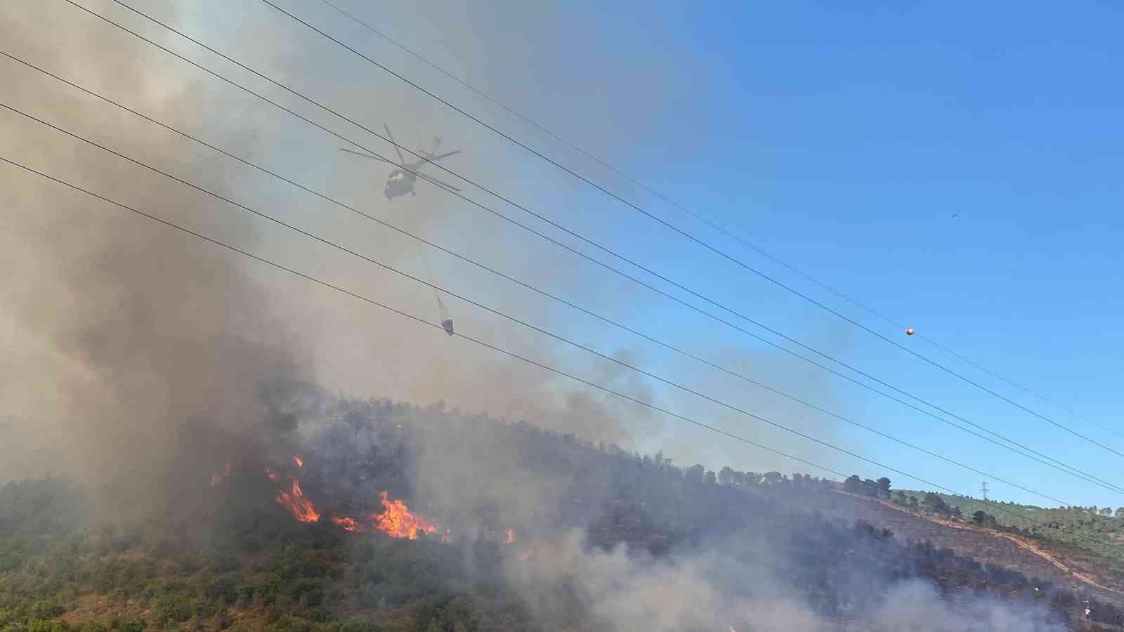 Kocaeli B&uuml;y&uuml;kşehir Belediye Başkanı B&uuml;y&uuml;kakın, orman yangınındaki son durumu a&ccedil;ıkladı
