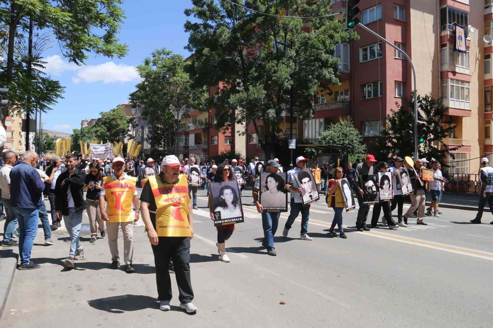 Sivas olaylarında hayatlarını kaybedenler anıldı