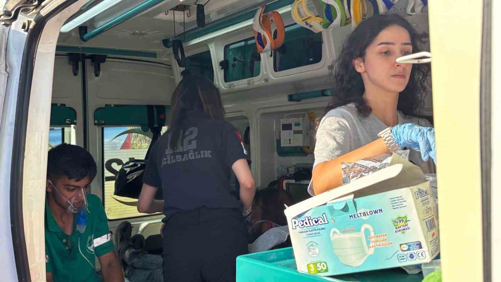 Kocaeli’deki orman yangınına müdahale sürüyor: Rüzgar söndürme çalışmalarını zorlaştırıyor