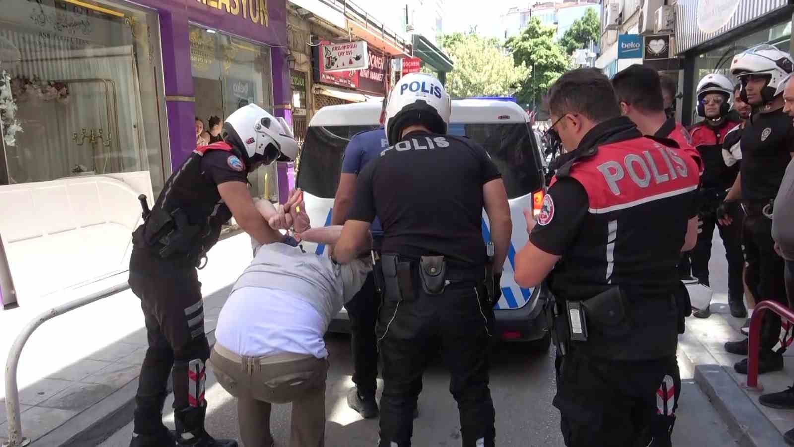 Samsun Valiliği’nden açıklama: "Adli ve idari soruşturma başlatıldı, polis memuru görevden uzaklaştırıldı"