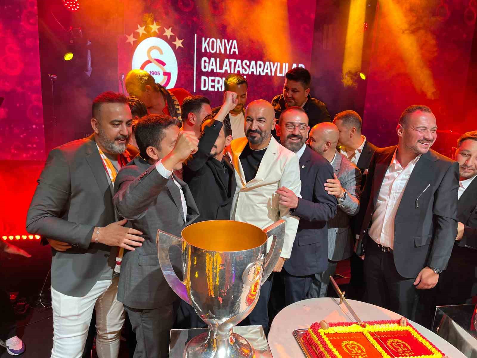Galatasaray’ın 25. şampiyonluğu Konya’da kutlandı