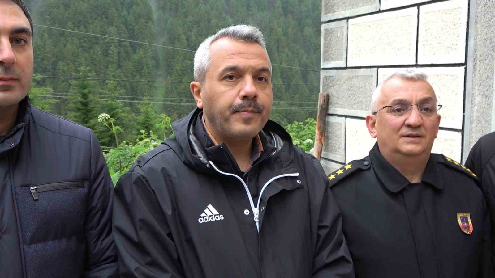 Rize Valisi Baydaş enkazı bulunan jet uçağı ile ilgili açıklama yaptı: "Bayan yolcu sağ, pilot hayatını kaybetti"