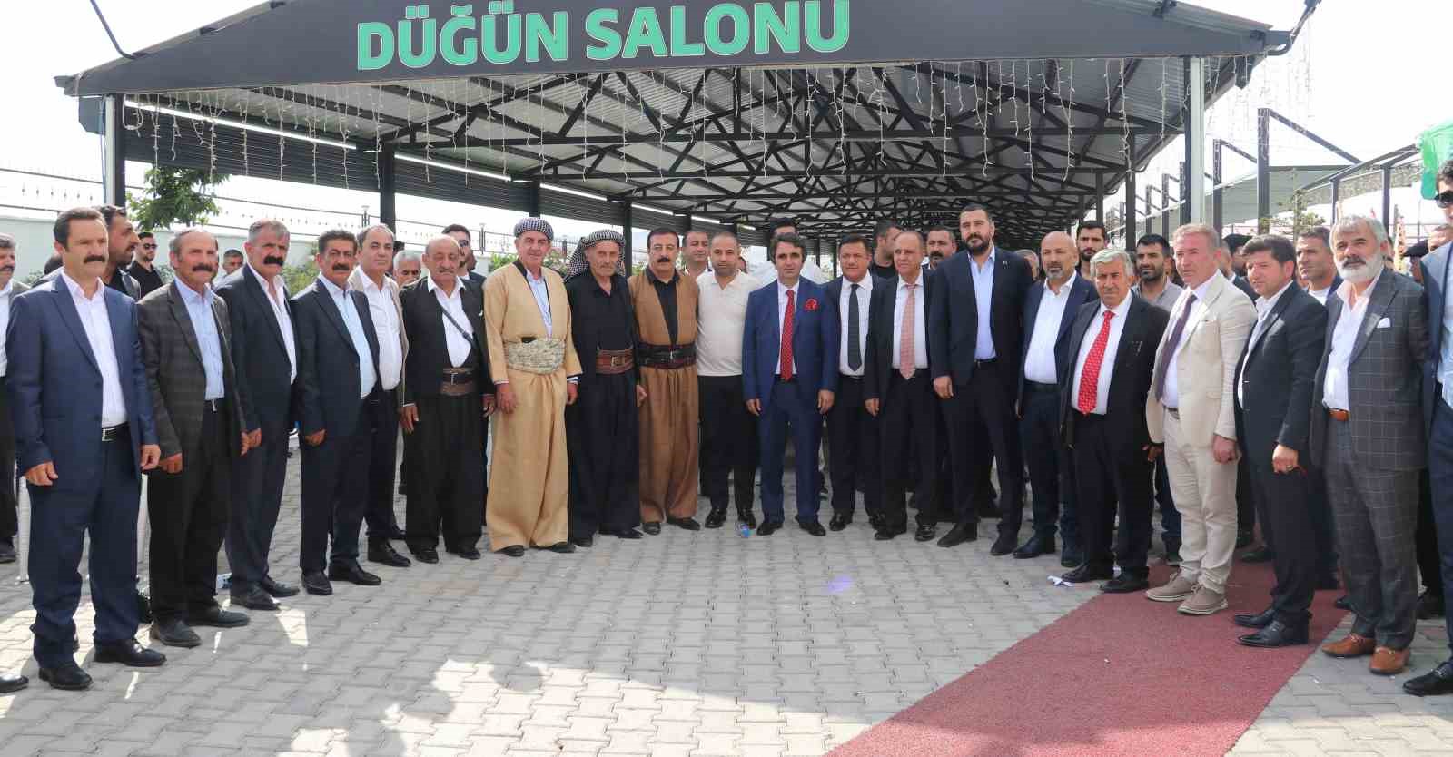 Mahmedpiran Aşireti&rsquo;nden &ouml;rnek takı t&ouml;reni
