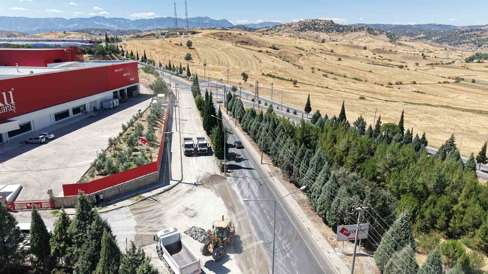 Kahramanmaraş&rsquo;ta yol &ccedil;alışmaları
