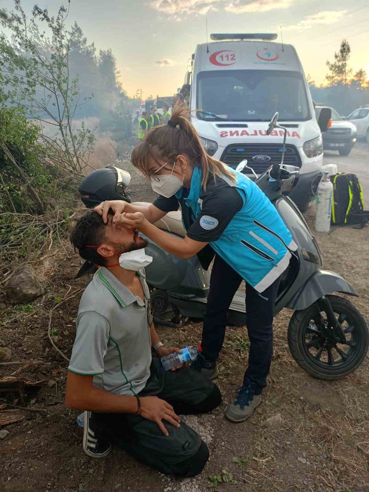 Bilecik&rsquo;te 3 ayrı noktada &ccedil;ıkan orman yangınından 108 kişi dumandan etkilendi
