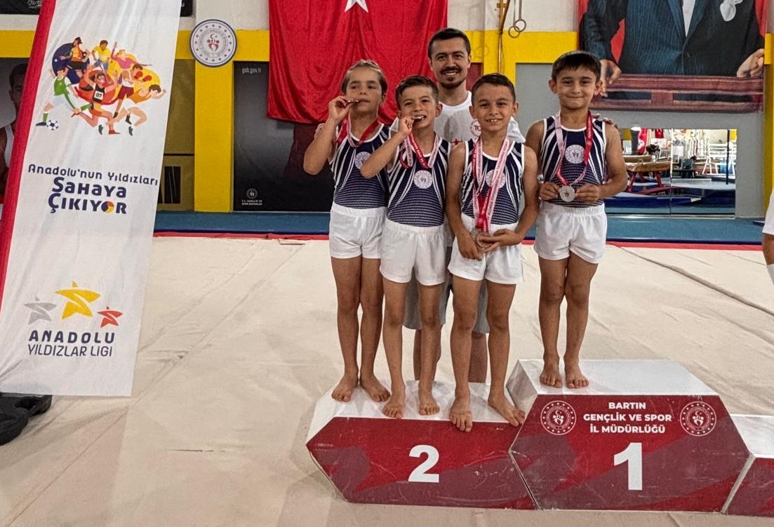 Yarı finalde yarışacaklar