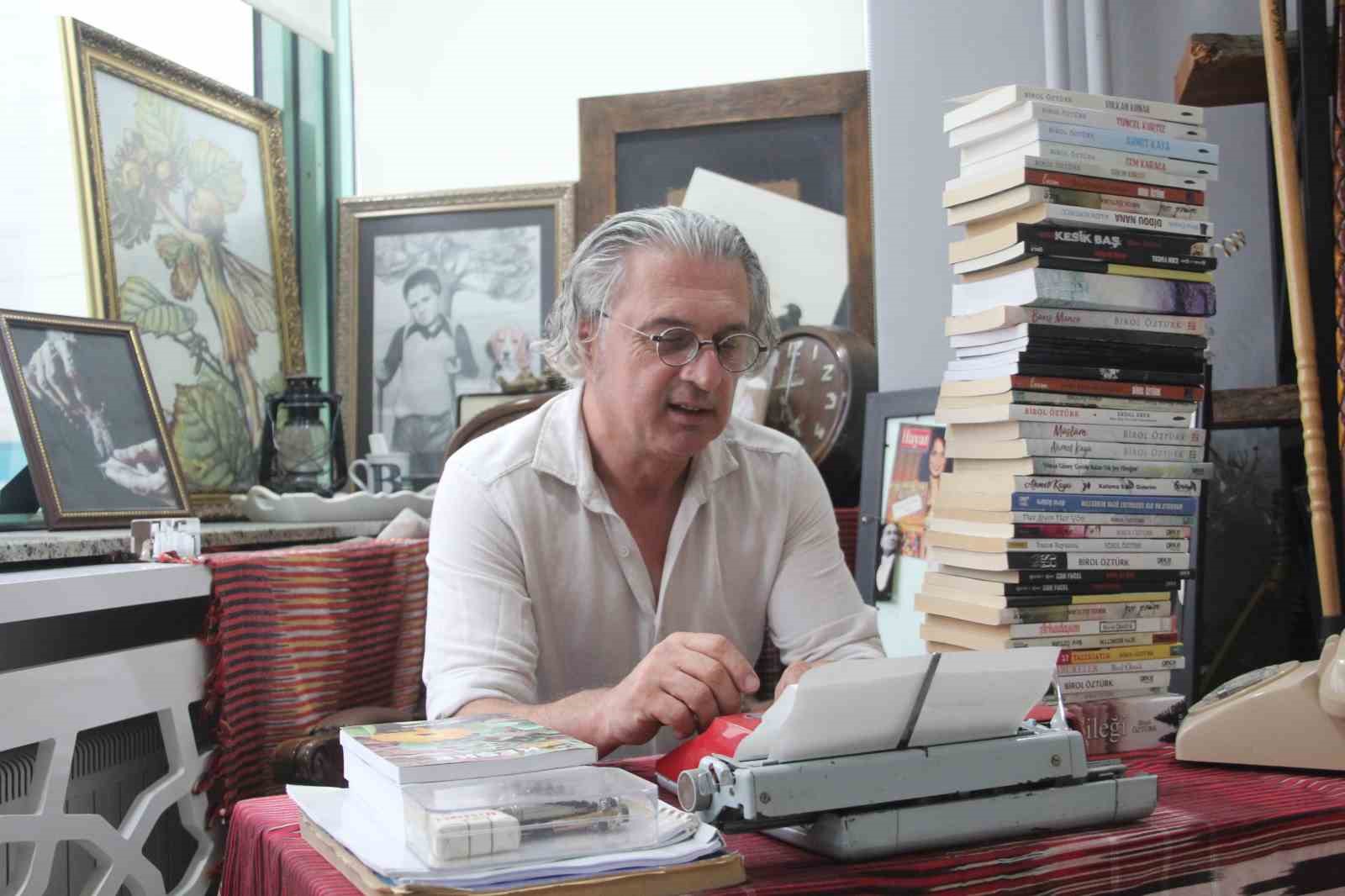 Yazar Birol Öztürk’ün yayımlanan kitap sayısı 41’e ulaştı
