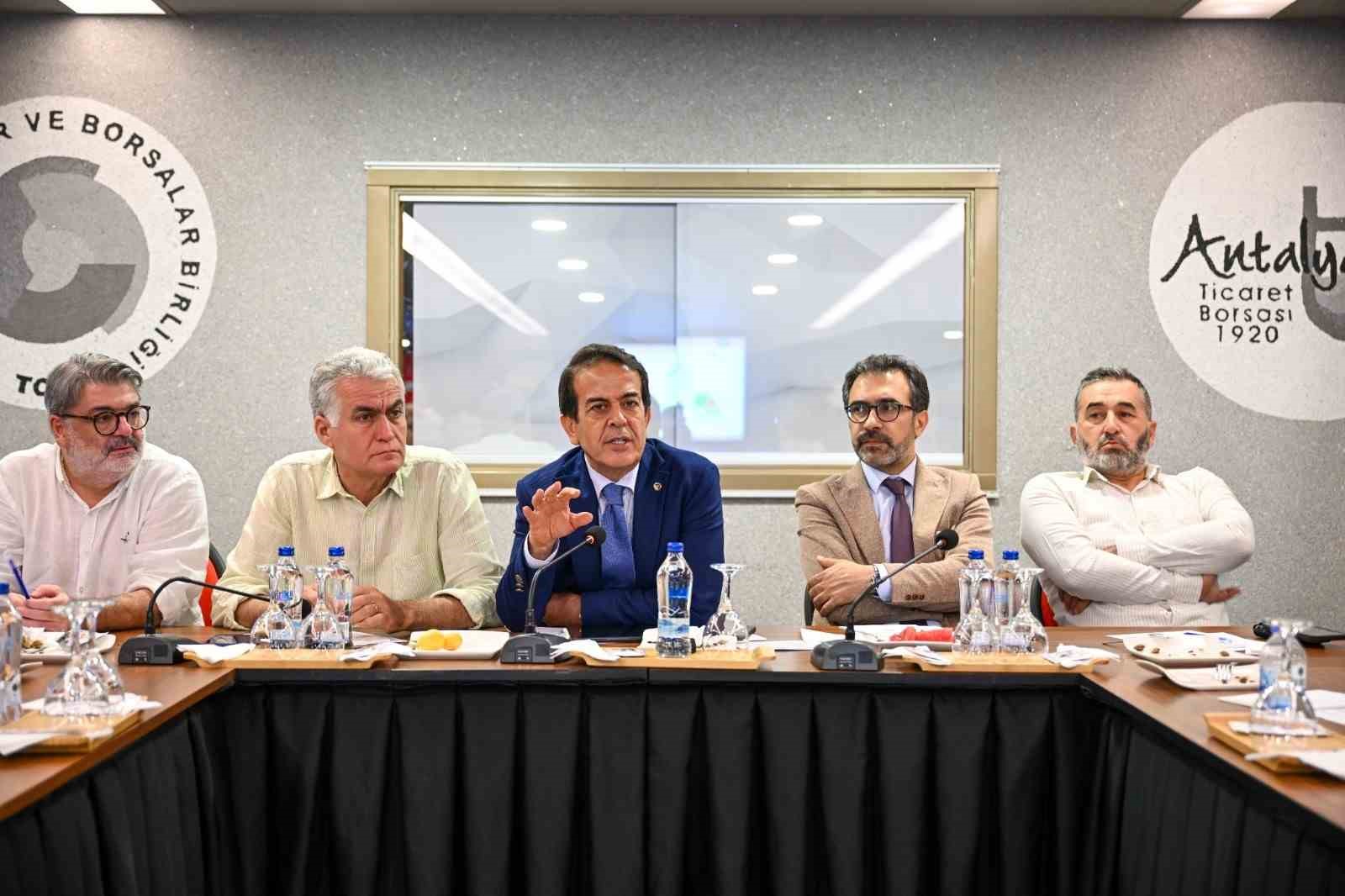 Antalya’da lisanslı depoculuk için ilk adım