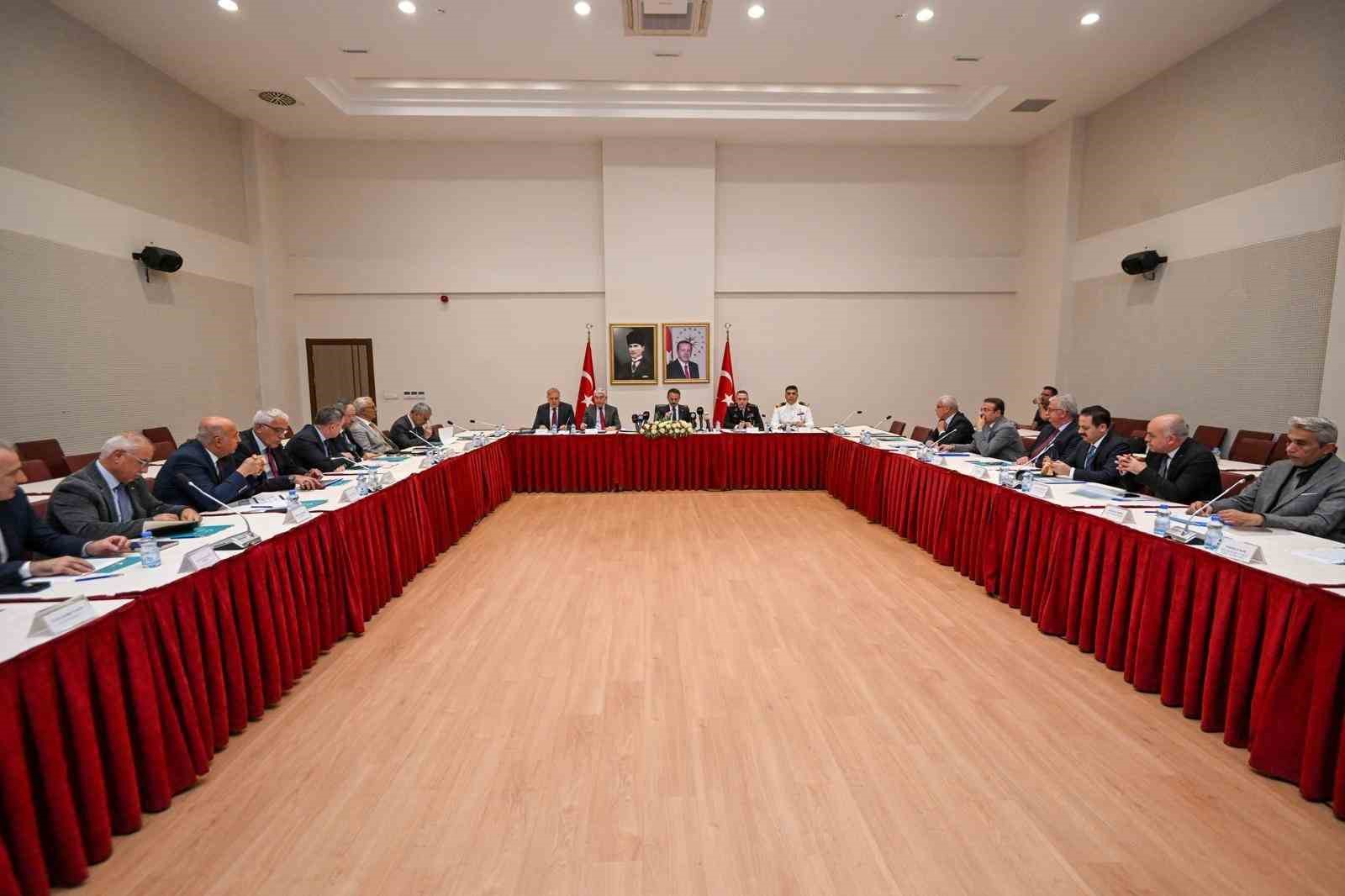 Kocaeli Valisi Aktaş: "Suriye’ye gönüllü dönüşler devam ediyor"