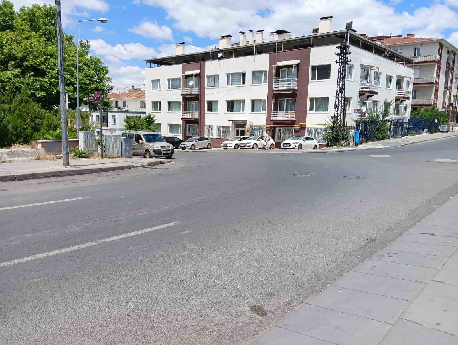 Ankara’da trafikte sürücülerin kavgası kamerada