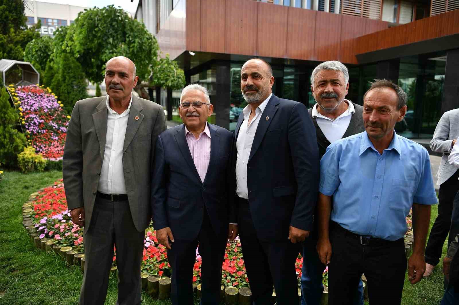 Başkan B&uuml;y&uuml;kkılı&ccedil;; Sarız&rsquo;ın mahalle muhtarlarını b&uuml;y&uuml;kşehirde konuk etti
