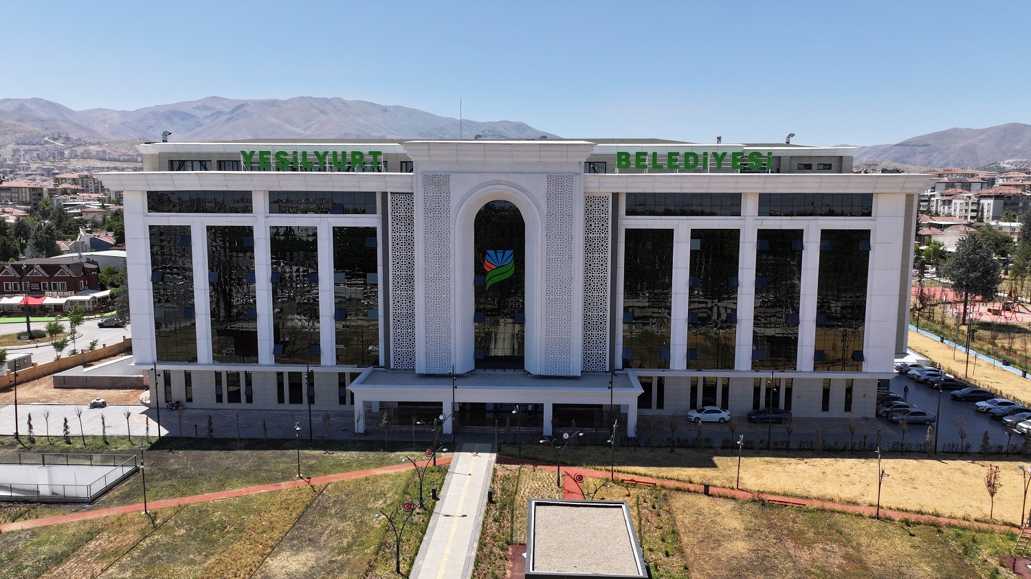 Yeşilyurt’ta geçici elektrik abonelik başvuruları başladı