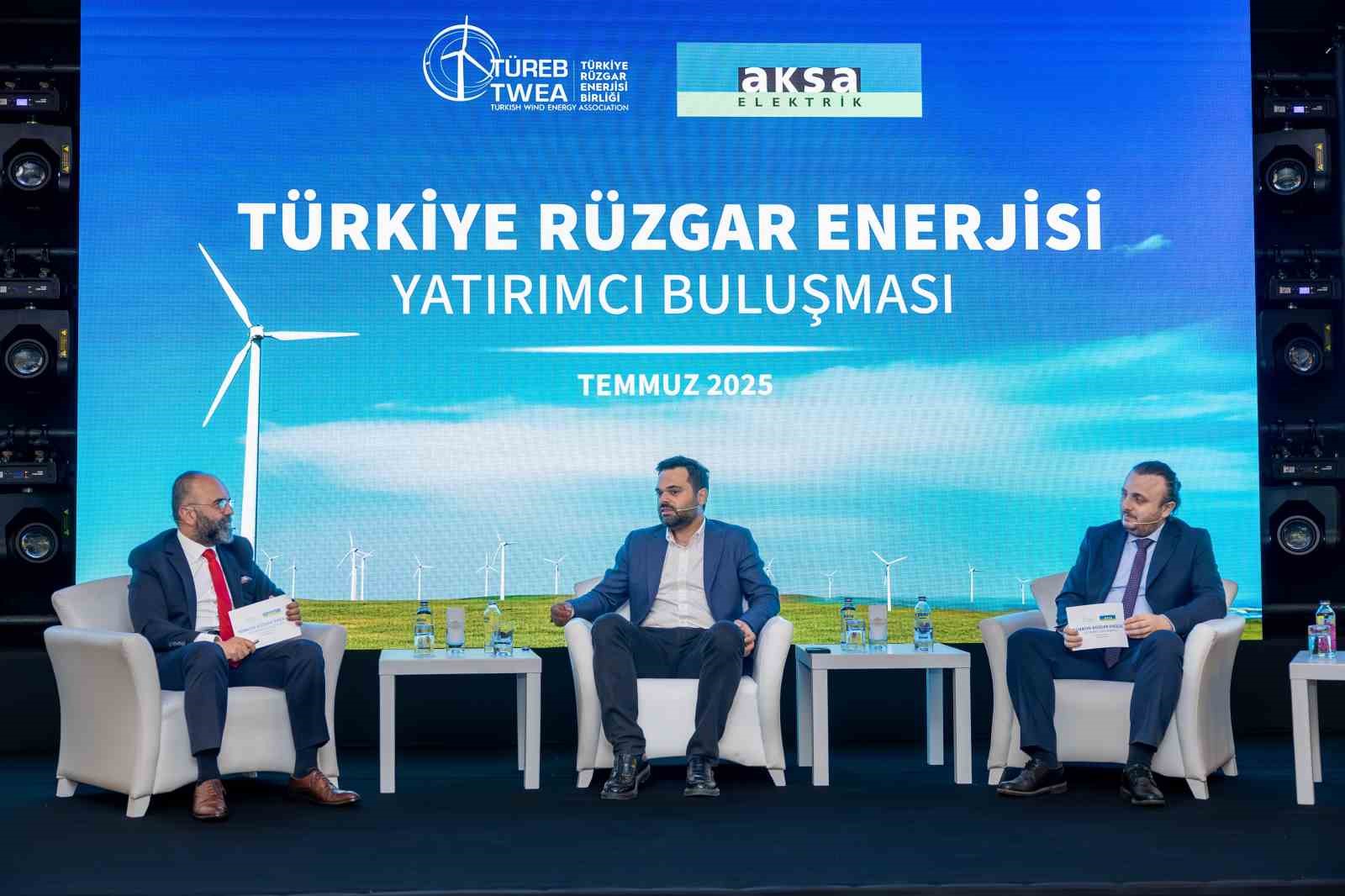 T&Uuml;REB ve Aksa Elektrik, T&uuml;rkiye R&uuml;zgar Enerjisi Yatırımcı Buluşması&rsquo;nda yatırımcı paydaşları bir araya getirdi
