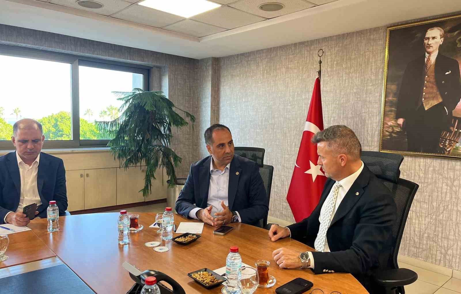 Mersin’in otoyolları yenilenecek, D-400 Karayolu 8 şeride çıkacak