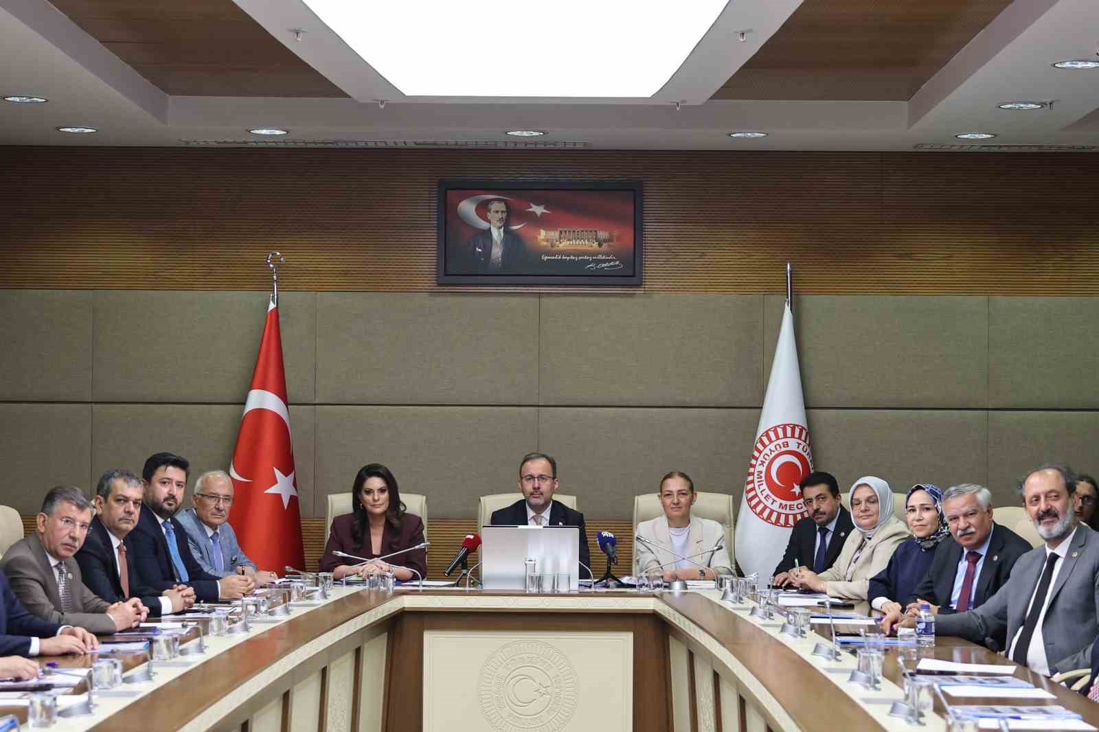 TBMM Engelli Bireyler Komisyonu Kasapoğlu başkanlığında toplandı