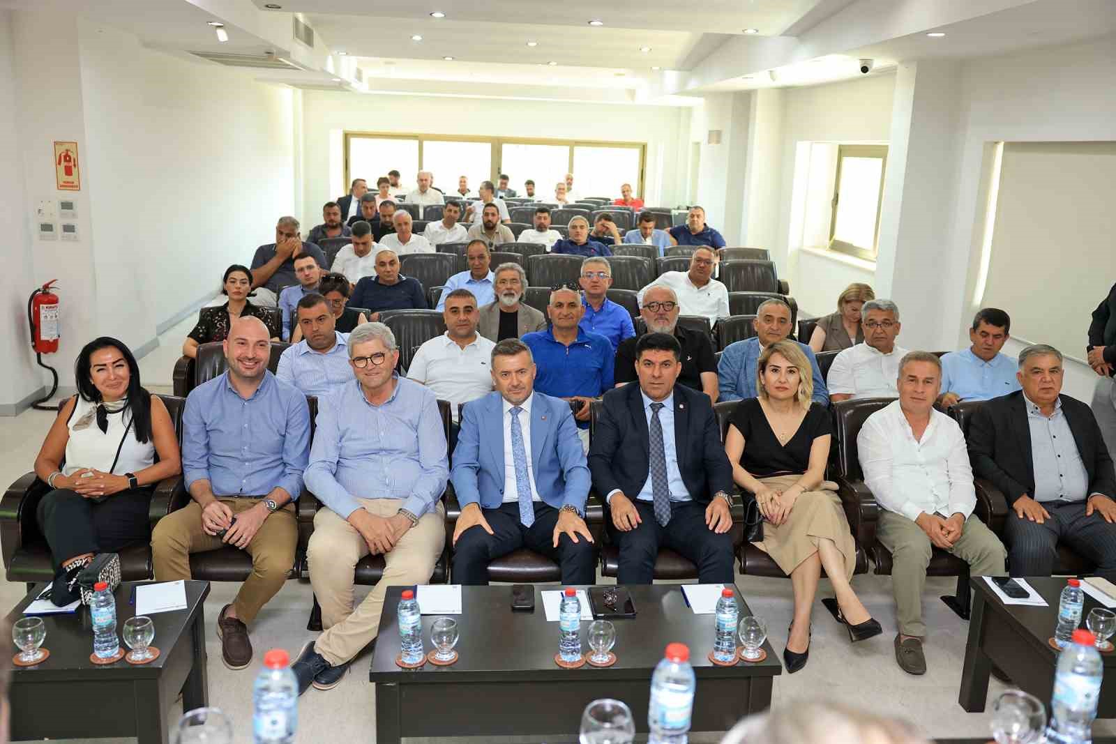 MTSO Bakan akr: "ocuklarmz erken yata mesleklerle buluturmalyz"
