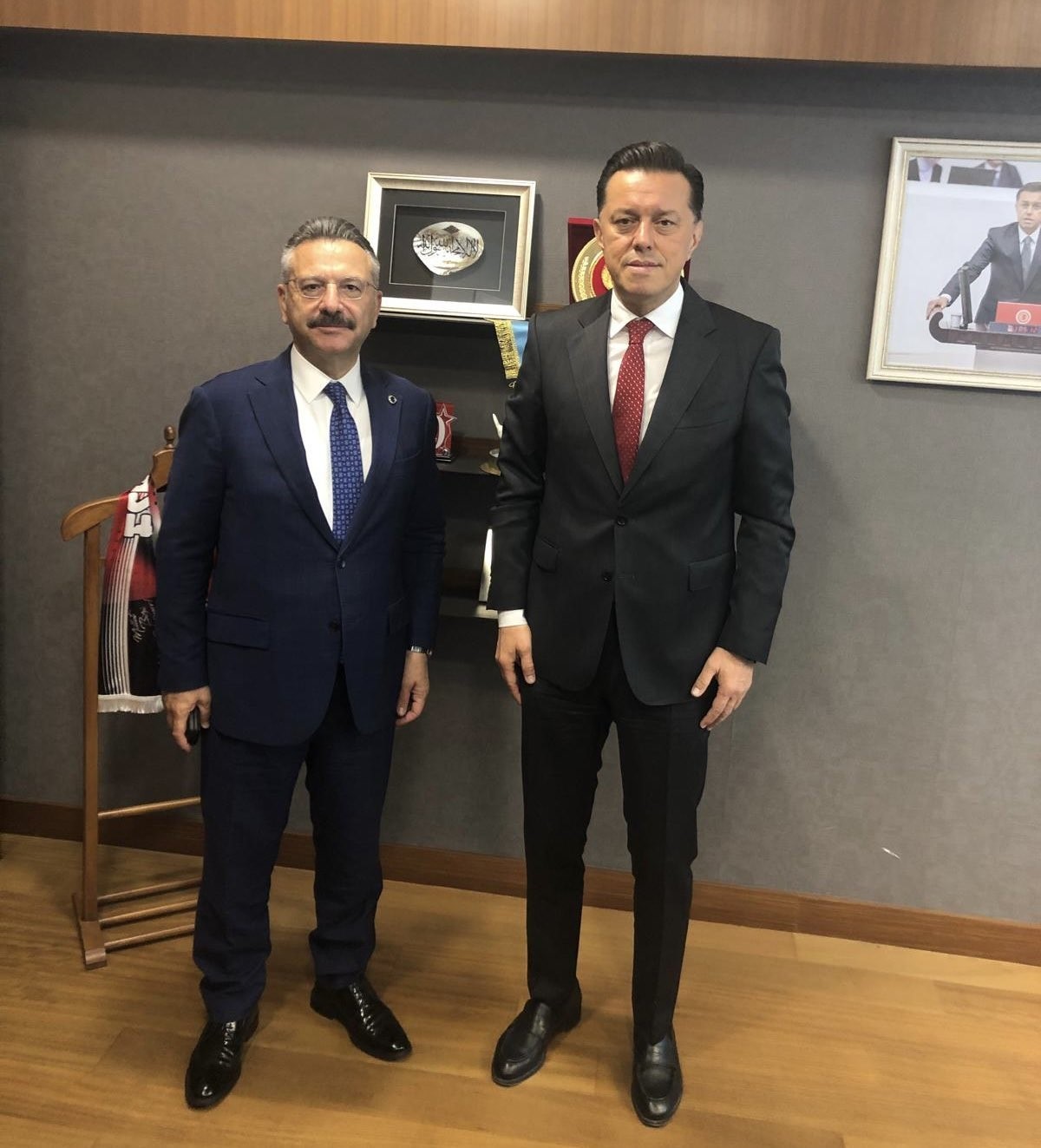 Milletvekili Hatipoğlu, Vali Aksoy’u TBMM’de ağırladı