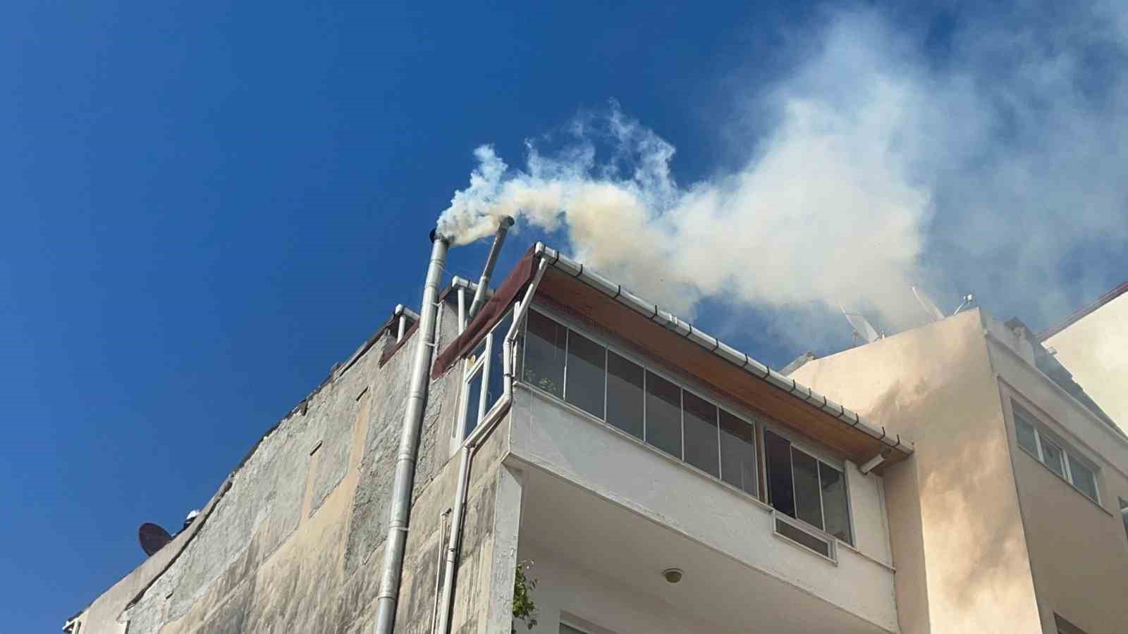 Sinop&rsquo;ta bir işletmede &ccedil;ıkan yangın paniğe yol a&ccedil;tı
