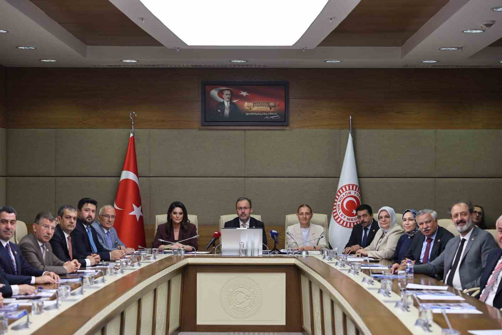 Engelli Bireylerin Sorunlarını Araştırma Komisyonu Başkanlığına Mehmet Muharrem Kasapoğlu seçildi