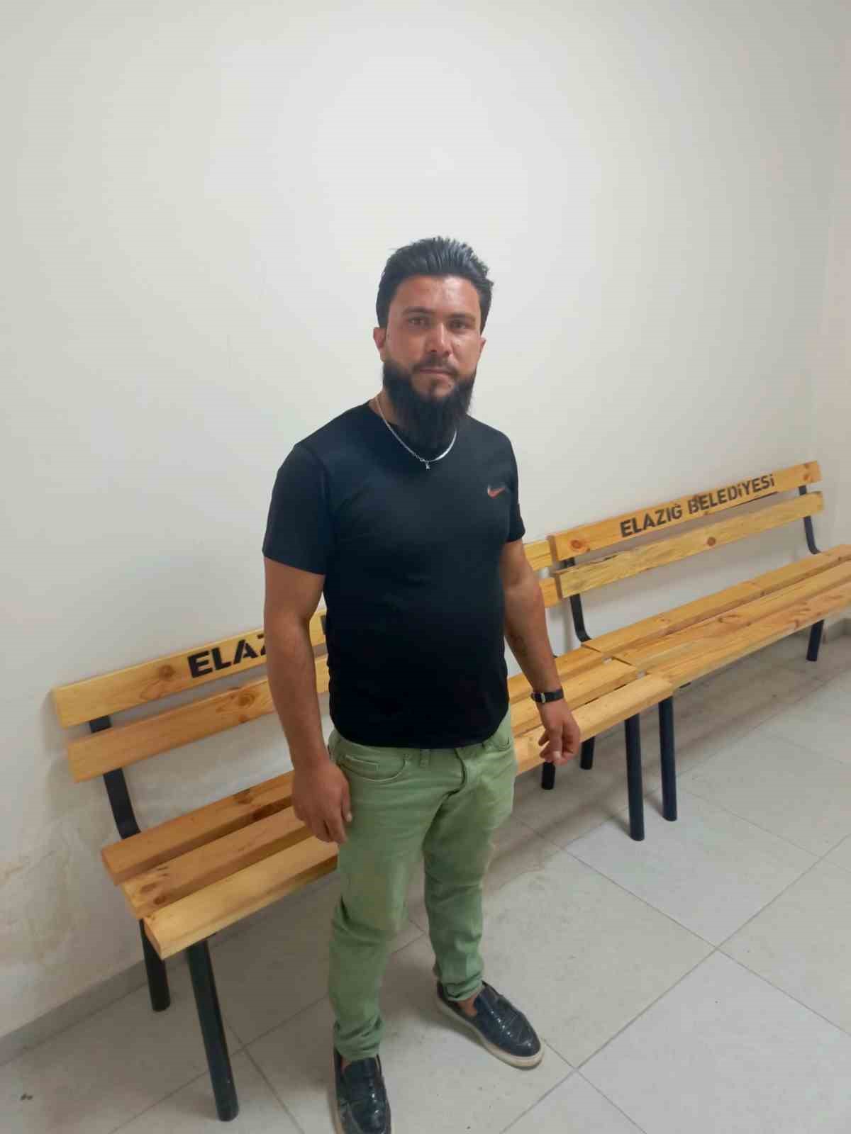 Elazığ’da aranması bulunan şahıs, zabıta ekiplerince yakalandı