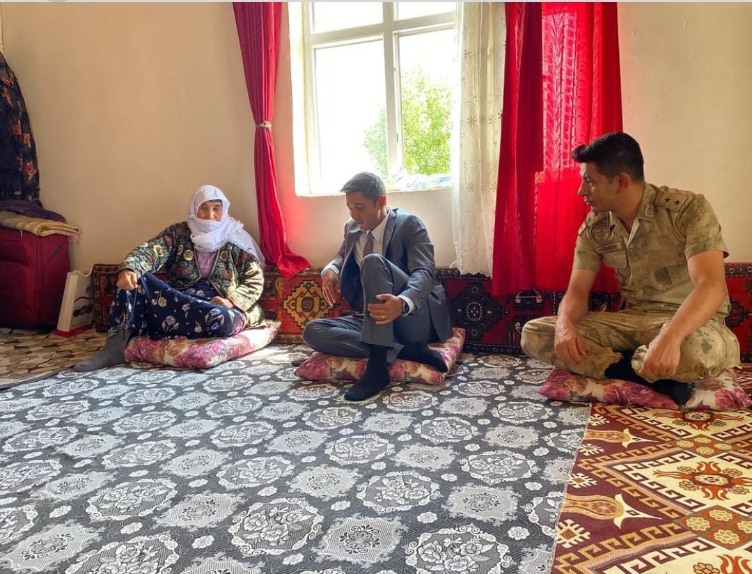 Kaymakam Mahir&rsquo;den anlamlı ziyaret
