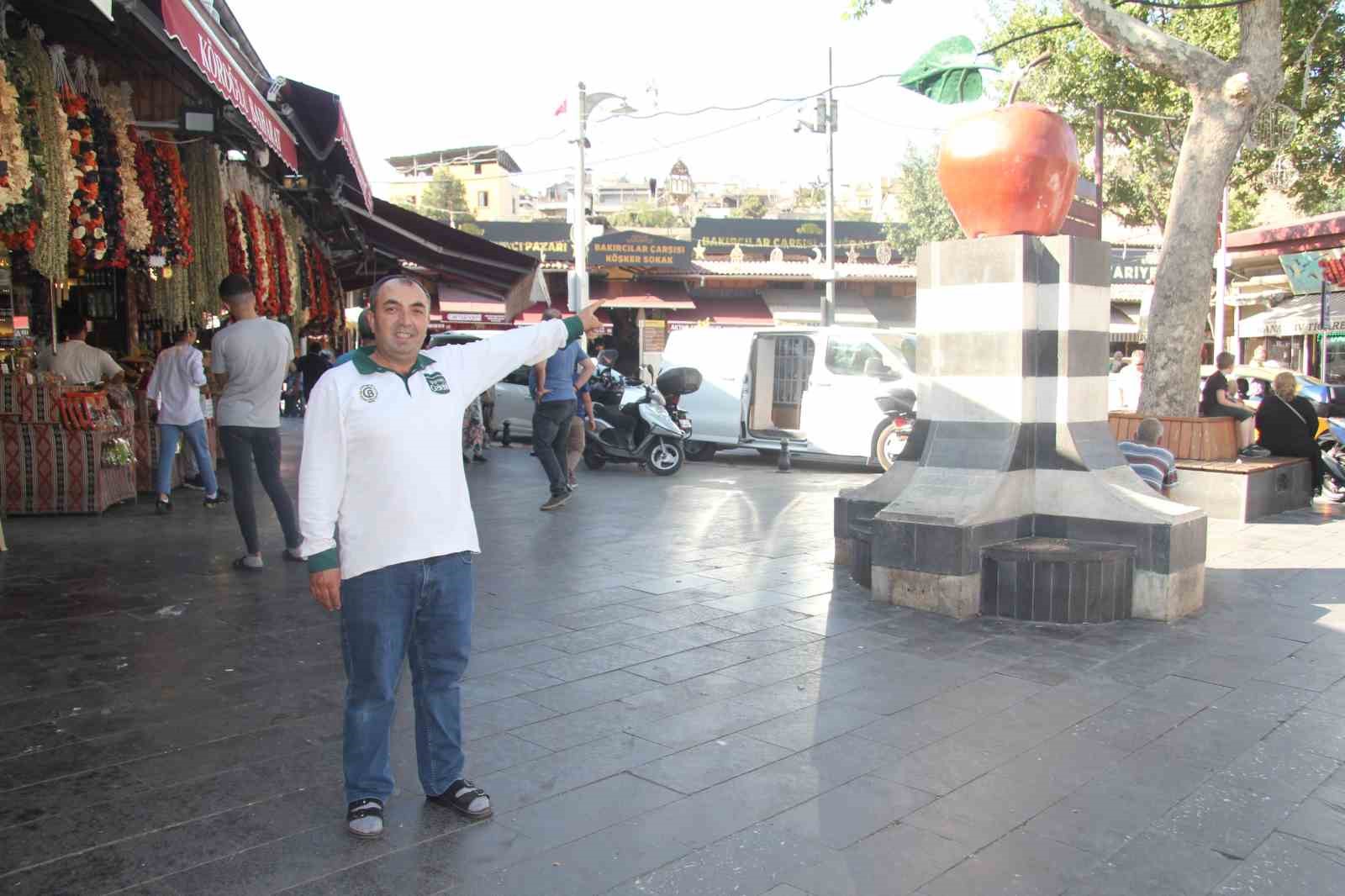 Asırlardır canlılığını koruyan çarşı