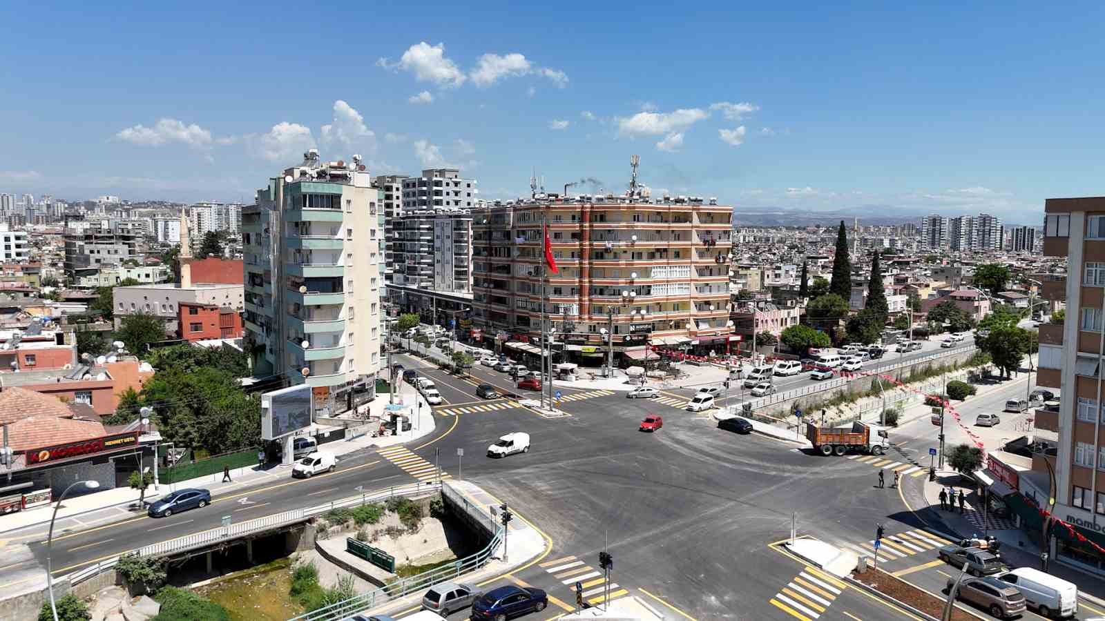Tarsus Cetvel Köprüsü Kavşağı yenilendi
