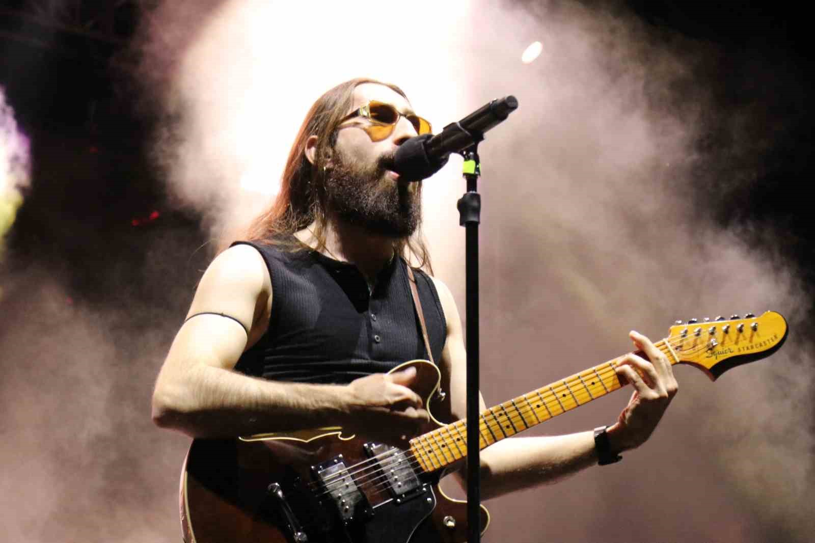 Emre Fel, DEMOT Fuarında nostaljiyi yaşattı
