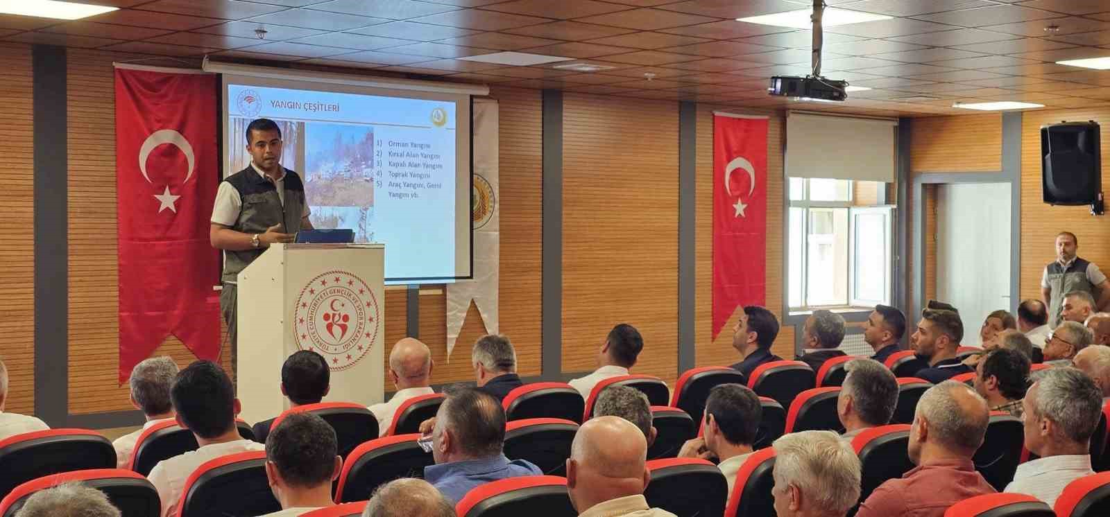 Emet ve Hisarcık&rsquo;ta orman ve ziraat yangınlarına karşı bilgilendirme eğitimi
