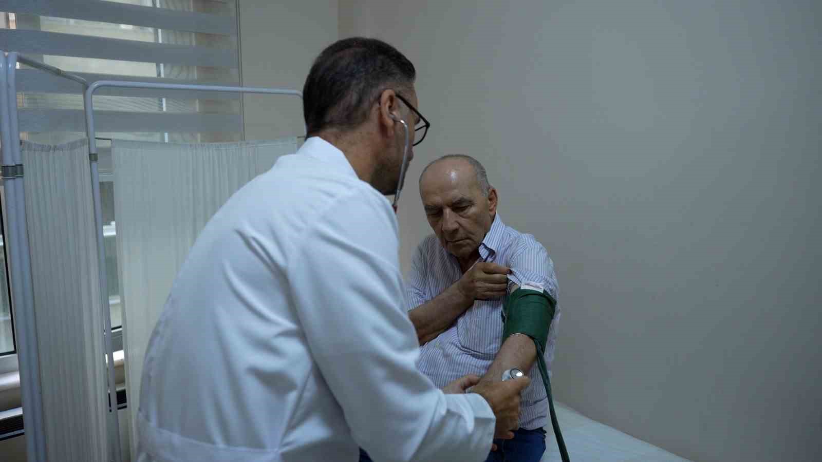 Maltepe Tıp Merkezi şifa dağıtmaya devam ediyor