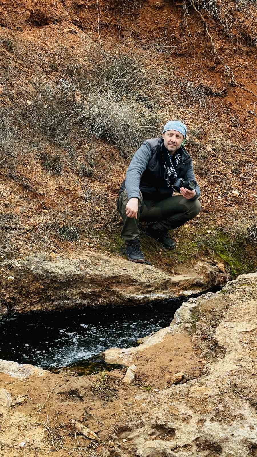 Her yıl y&uuml;zlerce insan bu suyla yıkanarak şifa arıyor
