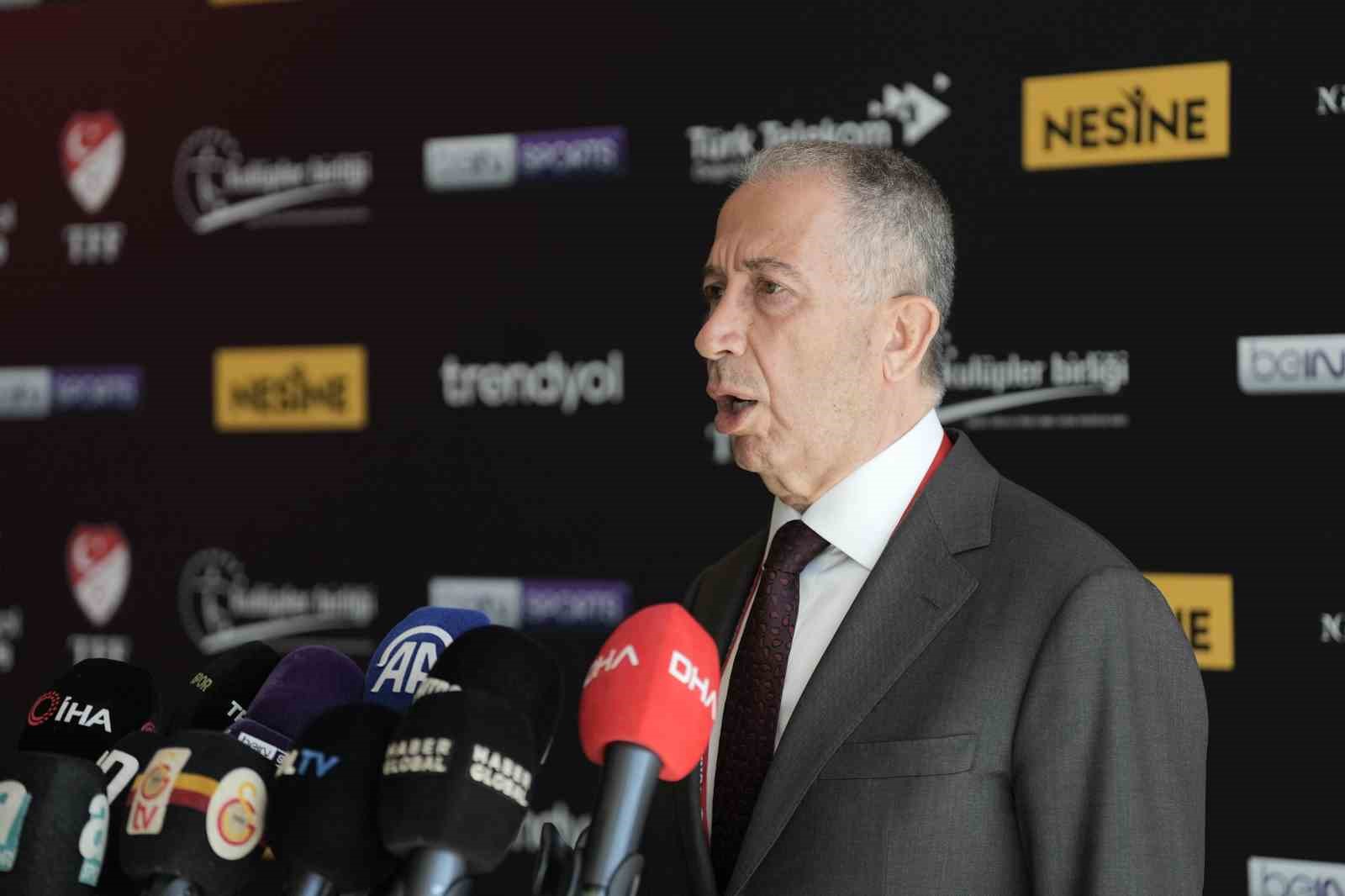 Metin Öztürk: "Bu yıl da Türkiye’nin gerçek tek 5 yıldızlı takımı olan Galatasaray 26. şampiyonluğunu kucaklayacak"
