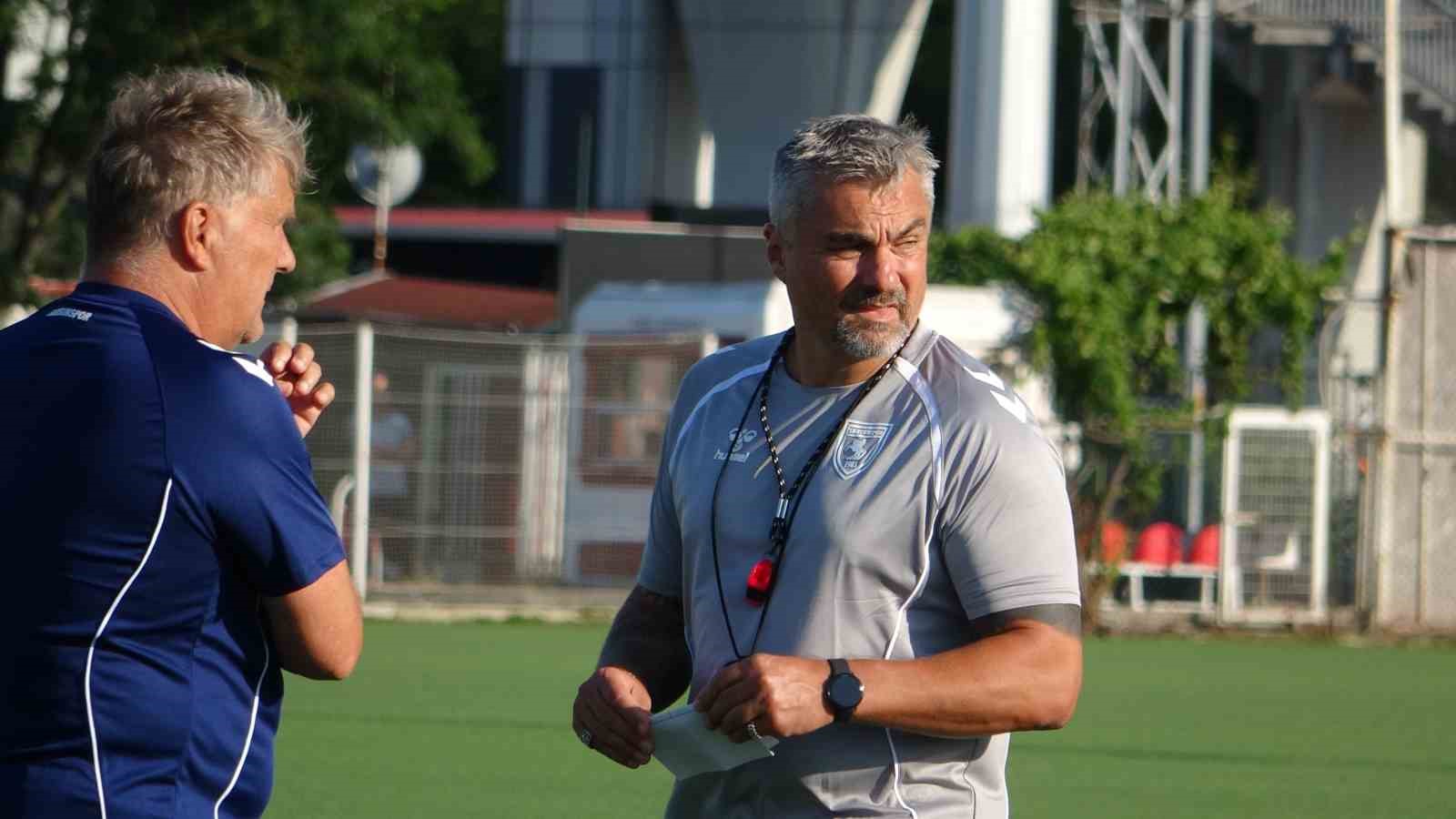 Thomas Reis: "Her kulvarda savaşmak için dört gözle sezonu bekliyoruz"