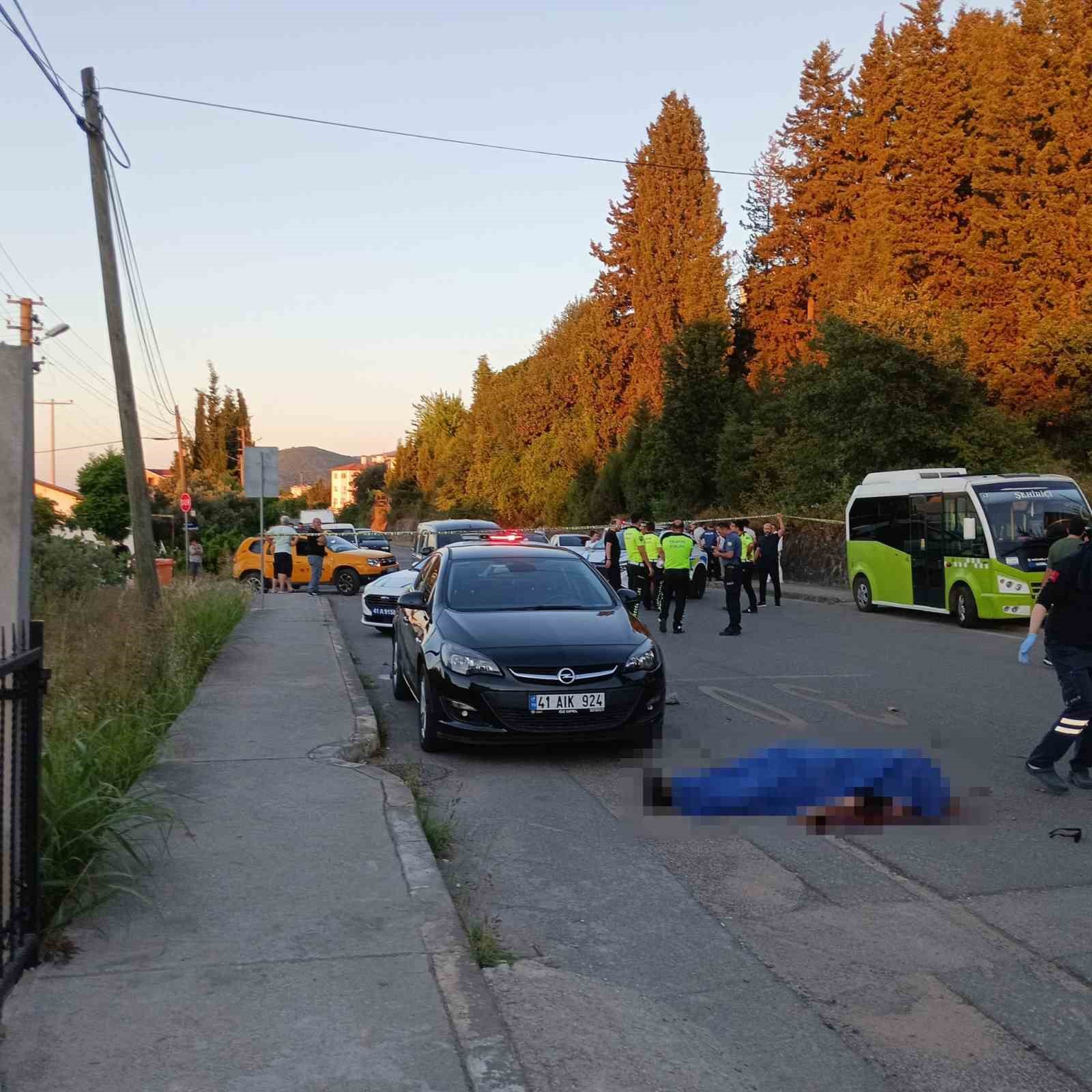 Baba ve oğlunu sokak ortasında öldüren zanlı tutuklandı
