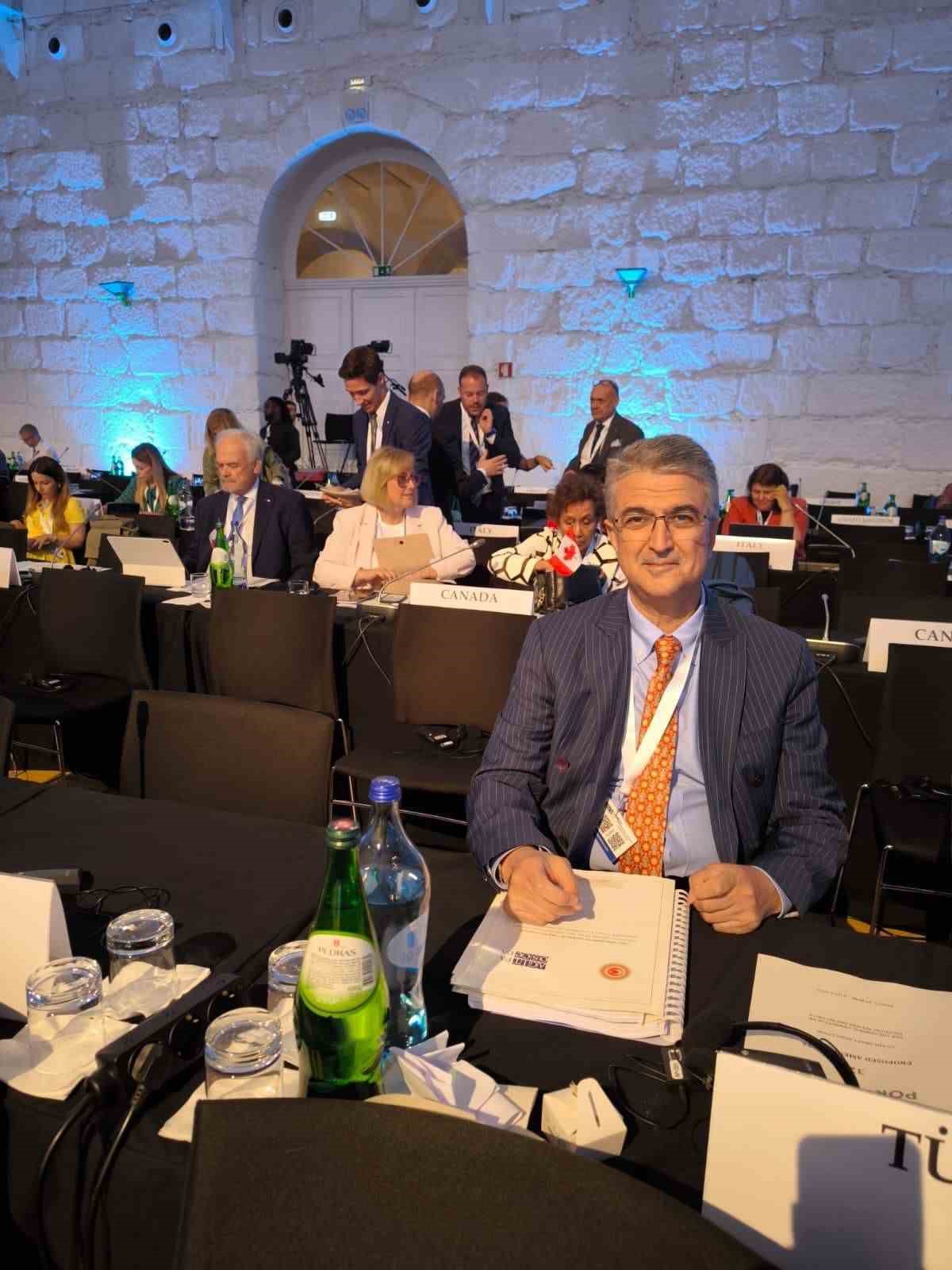 MHP Erzurum Milletvekili Kamil Aydın, Porto&rsquo;da Agitpa genel kuruluna seslendi
