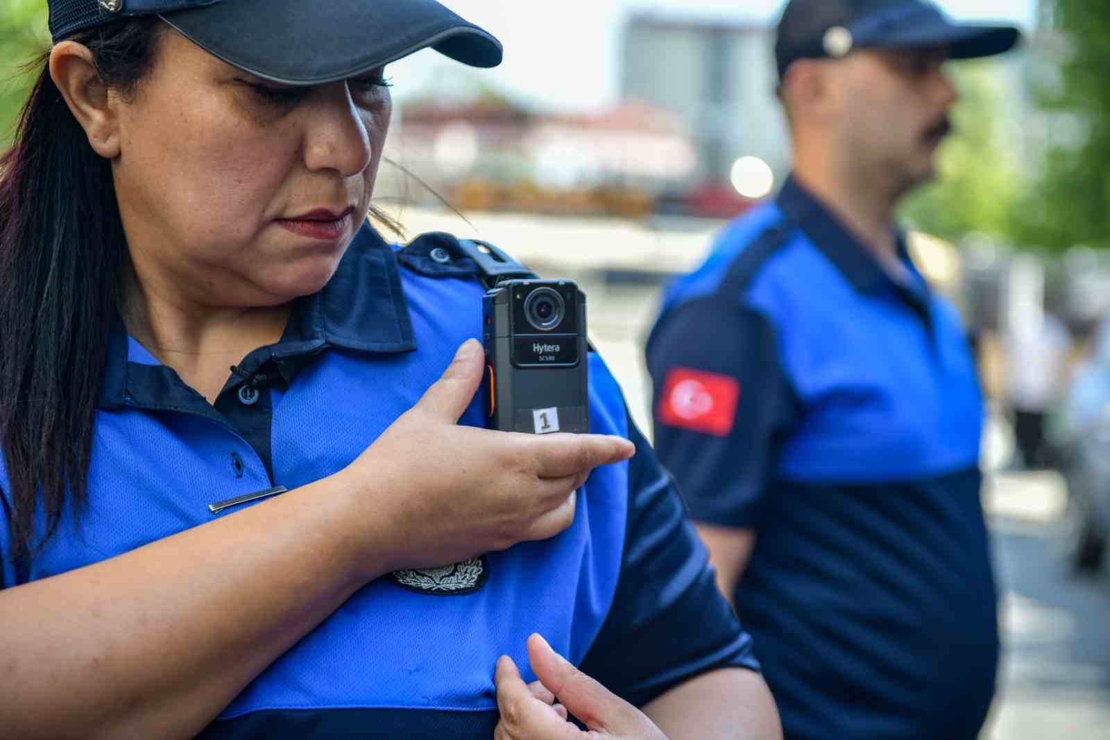 Esenyurt zabıtasından sıkı denetim