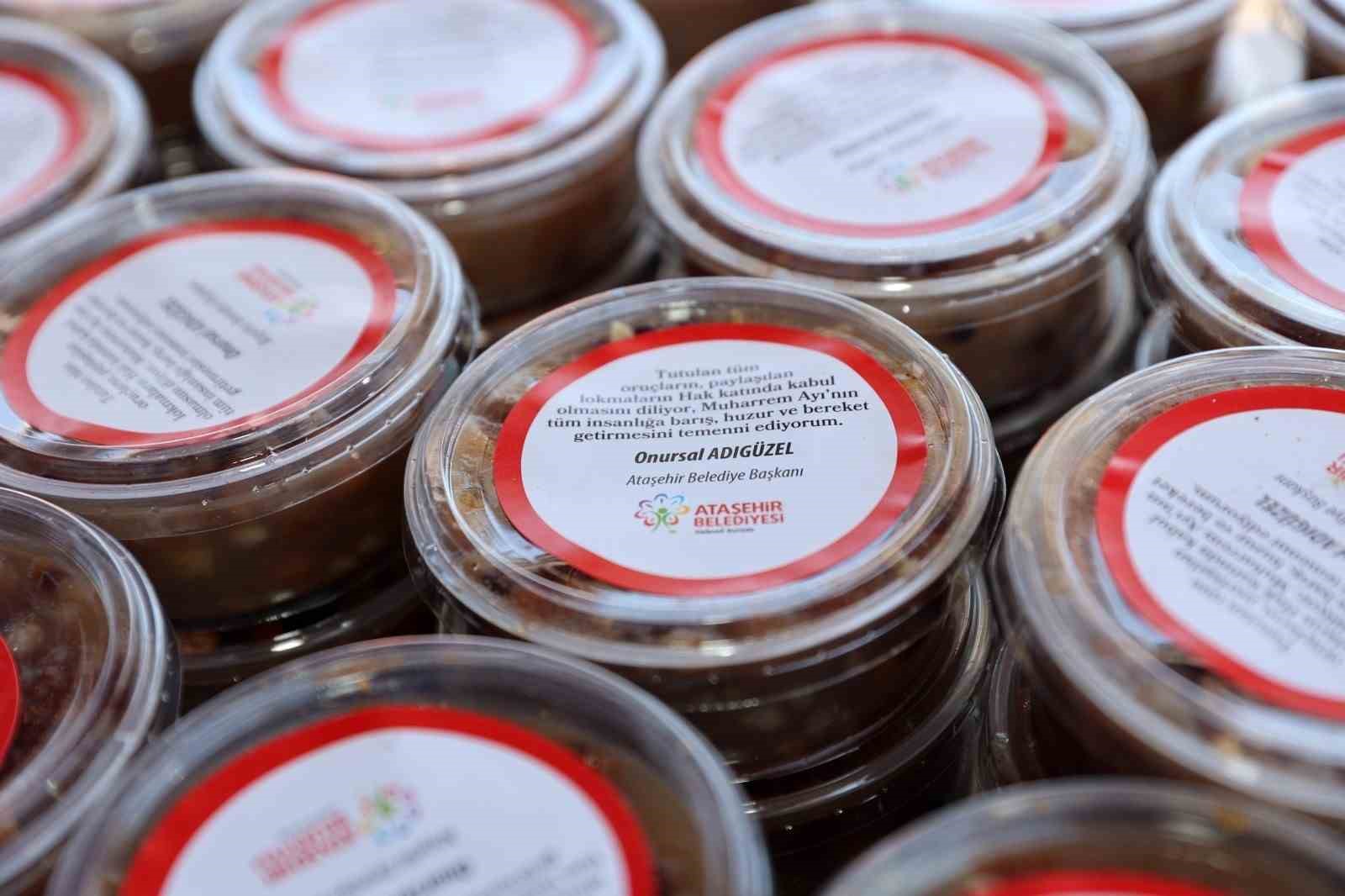 Ataşehir&rsquo;de 12 farklı noktada aşure dağıtılacak
