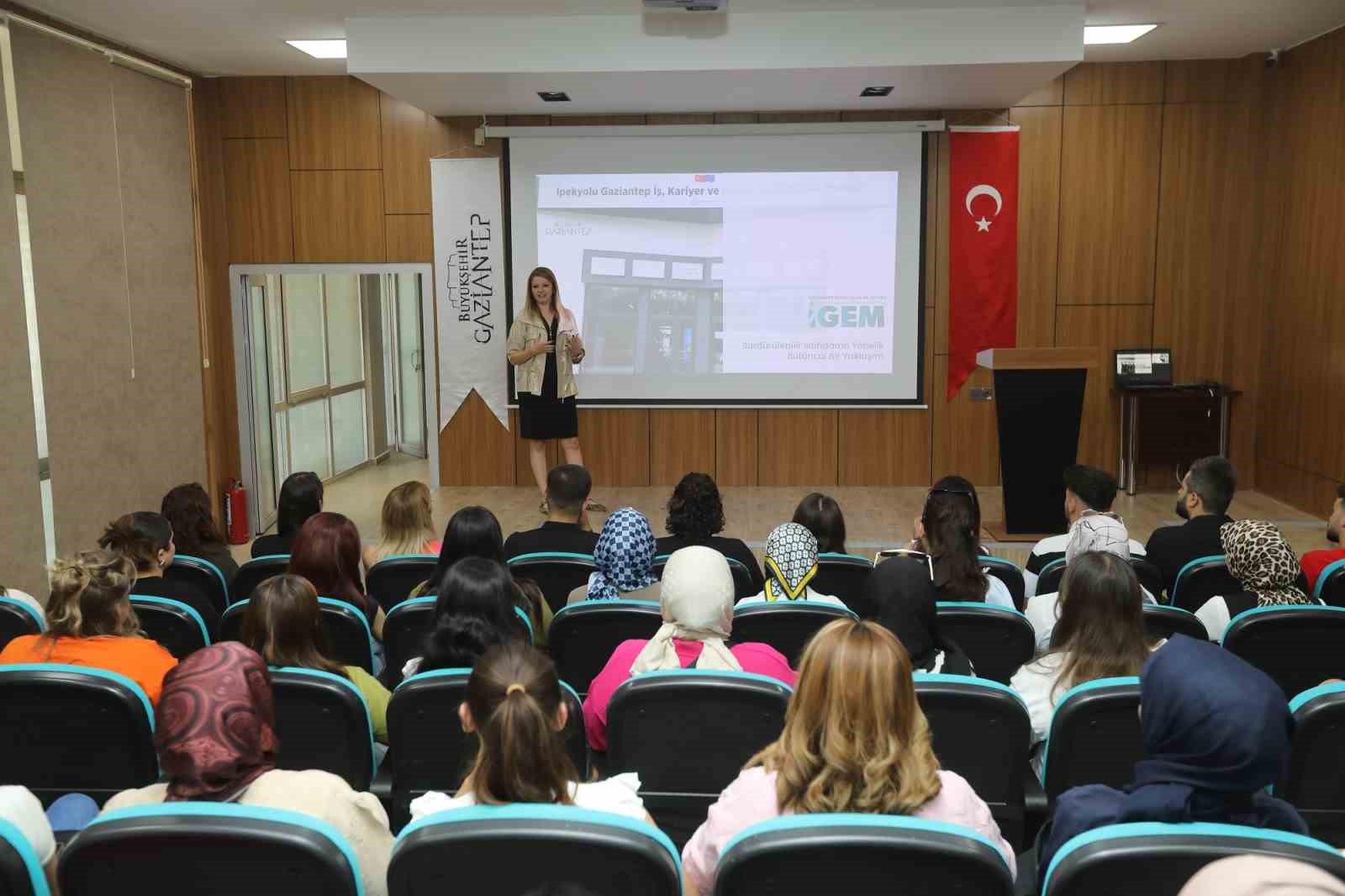 Gaziantep’teki gençler, istihdam için İGEM’in yolunu tutuyor