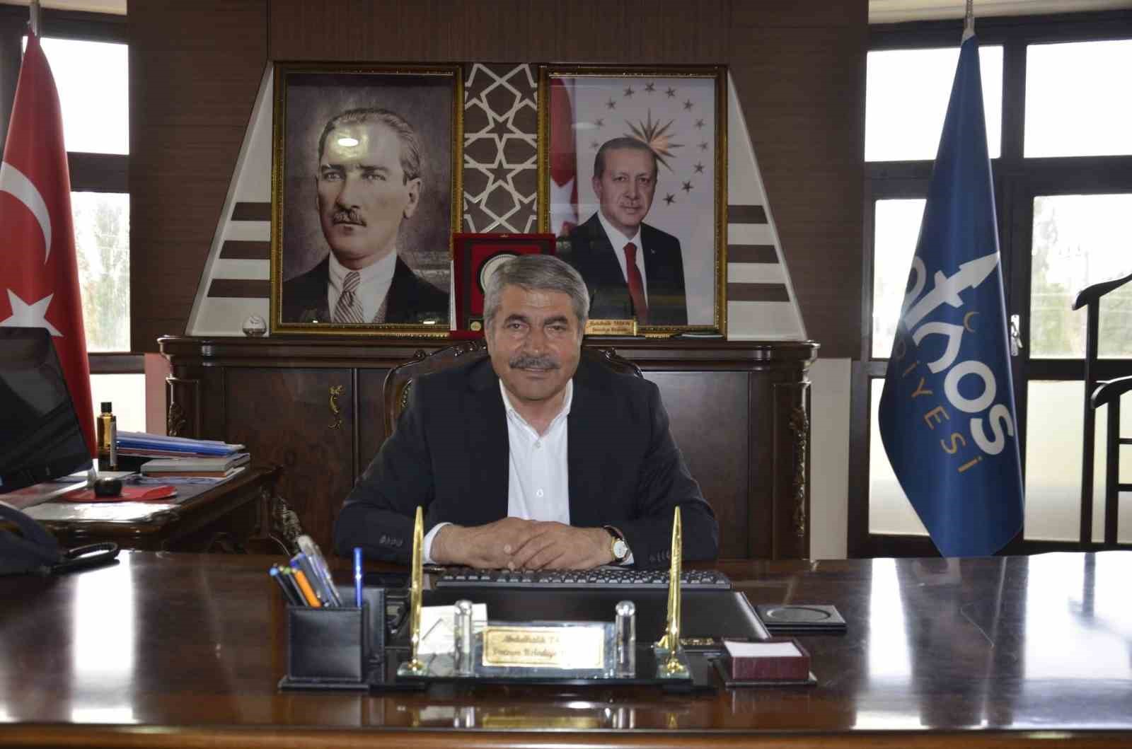 Başkan Taşkın yol çalışmalından oluşan gecikme için açıklamalarda bulundu.