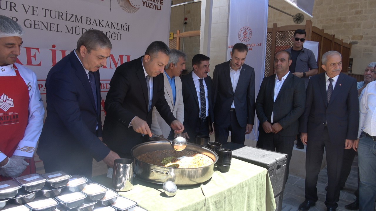 Kahramanmaraş depremlerinde hasar gören Çalık Camii yeniden ibadete açıldı