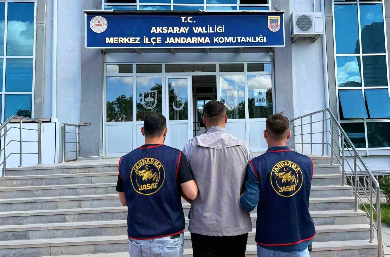 Aksaray’da 9 yıl hapis cezası olan şahıs JASAT’tan kaçamadı