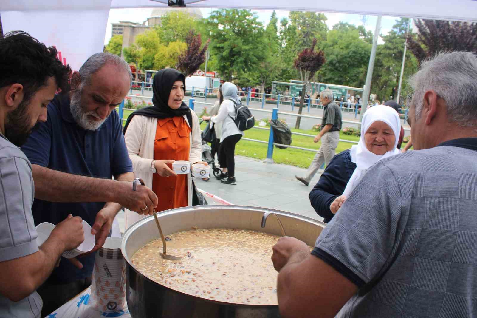 Nasrullahzade Vakfı’ndan 442 yıldır kesilmeyen hayır