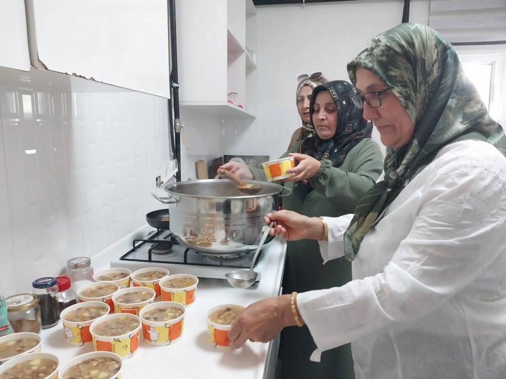 Pursaklar Belediyesi Hanım Evleri’nde Muharrem ayı buluşması