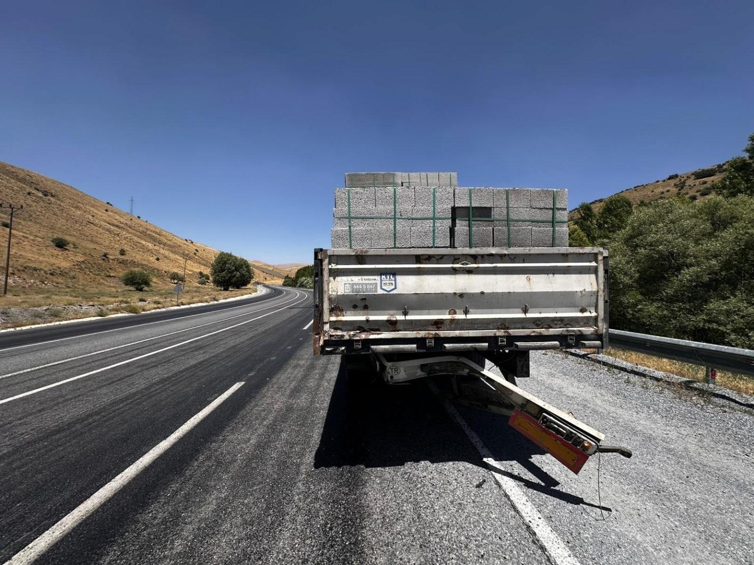 Tatvan&rsquo;da trafik kazası: 5 yaralı
