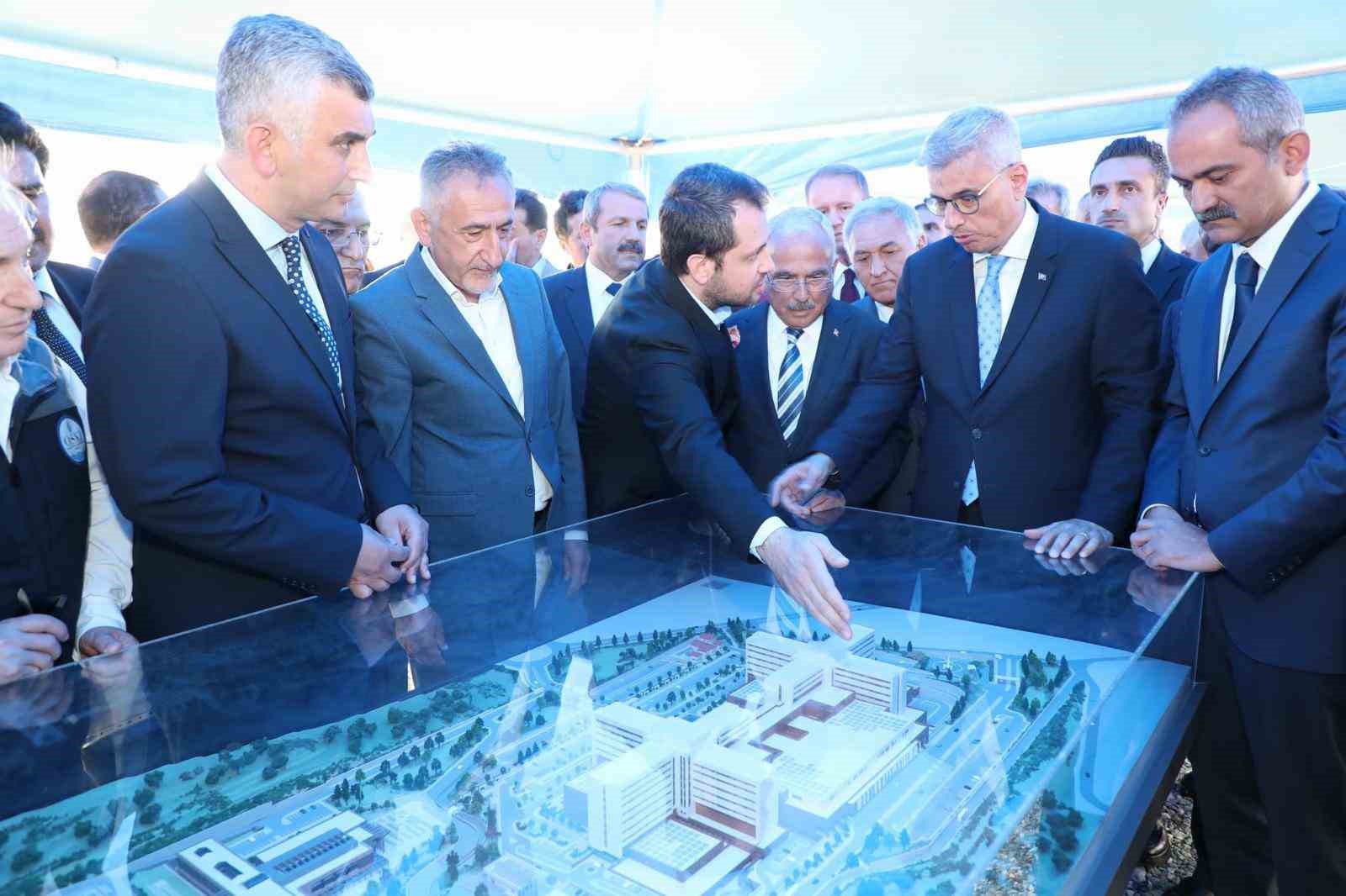 Bakan Memişoğlu: "Türkiye, dünyada en iyi sağlık hizmeti sunan ülkelerden bir tanesi"

