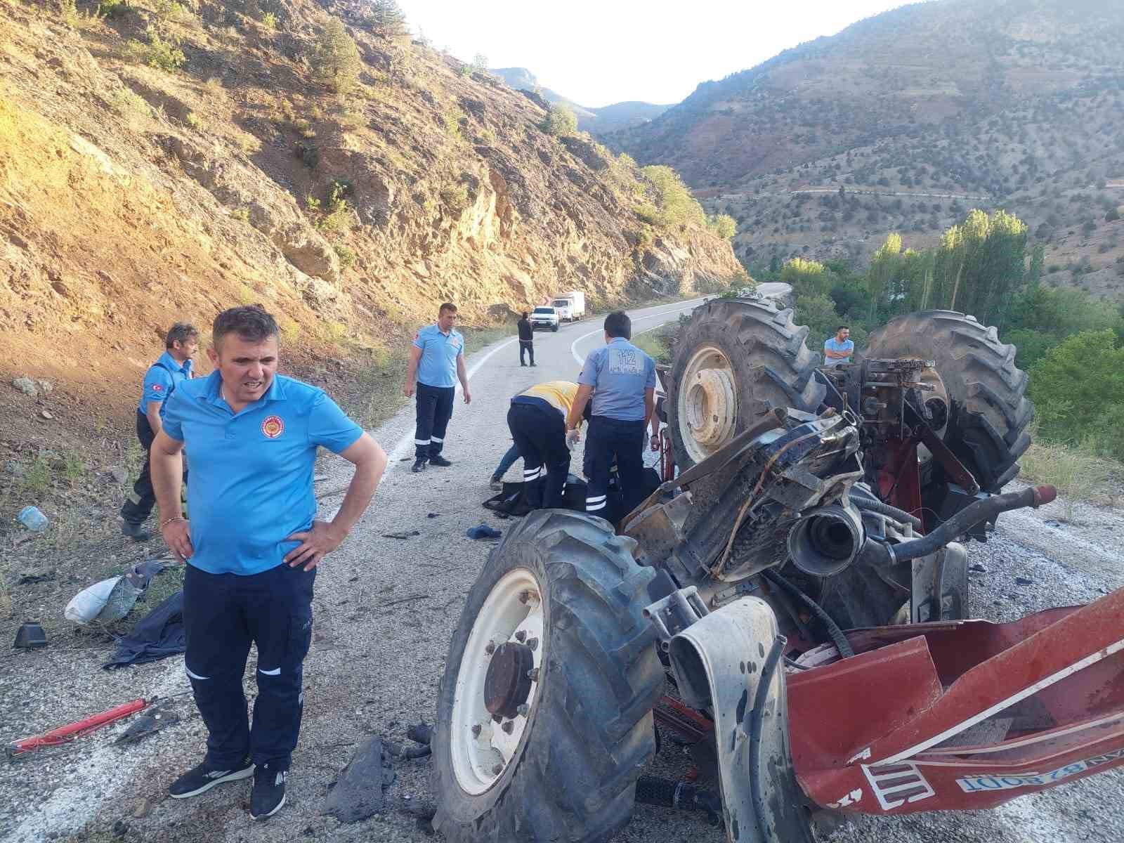 Karaman’da traktör devrildi: 1 ölü