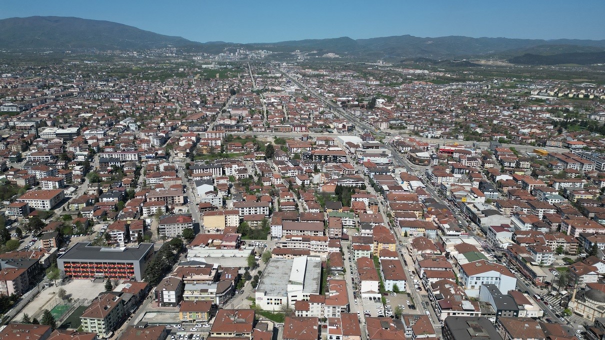 161 kaçak yapı sahibine 8 milyon 868 bin lira ceza