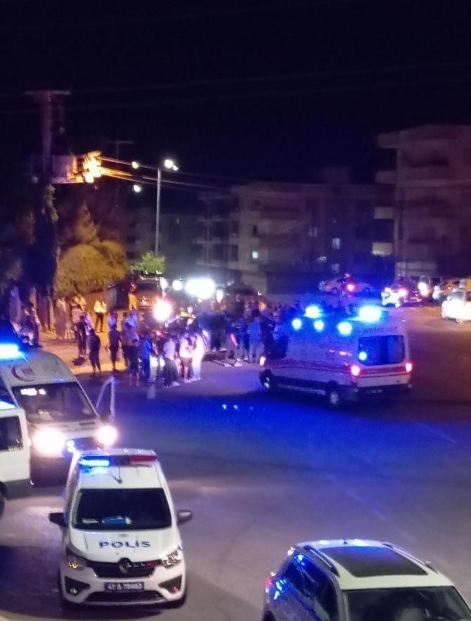 Mardin’de otomobil ile pikabın çarpıştığı kazada 6 kişi yaralandı
